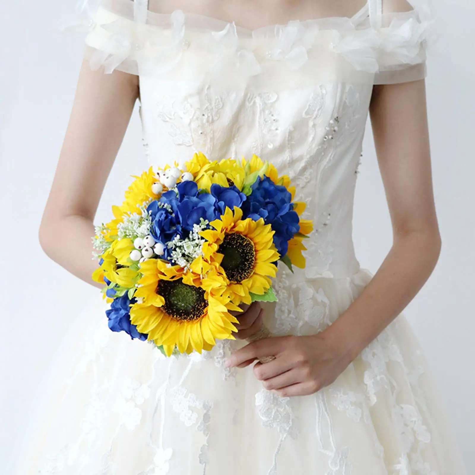 Свадебный букет невесты для вечерние, декор для свадебной церемонии
Свадебный букет невесты для вечерние, декор для свадебной церемонии