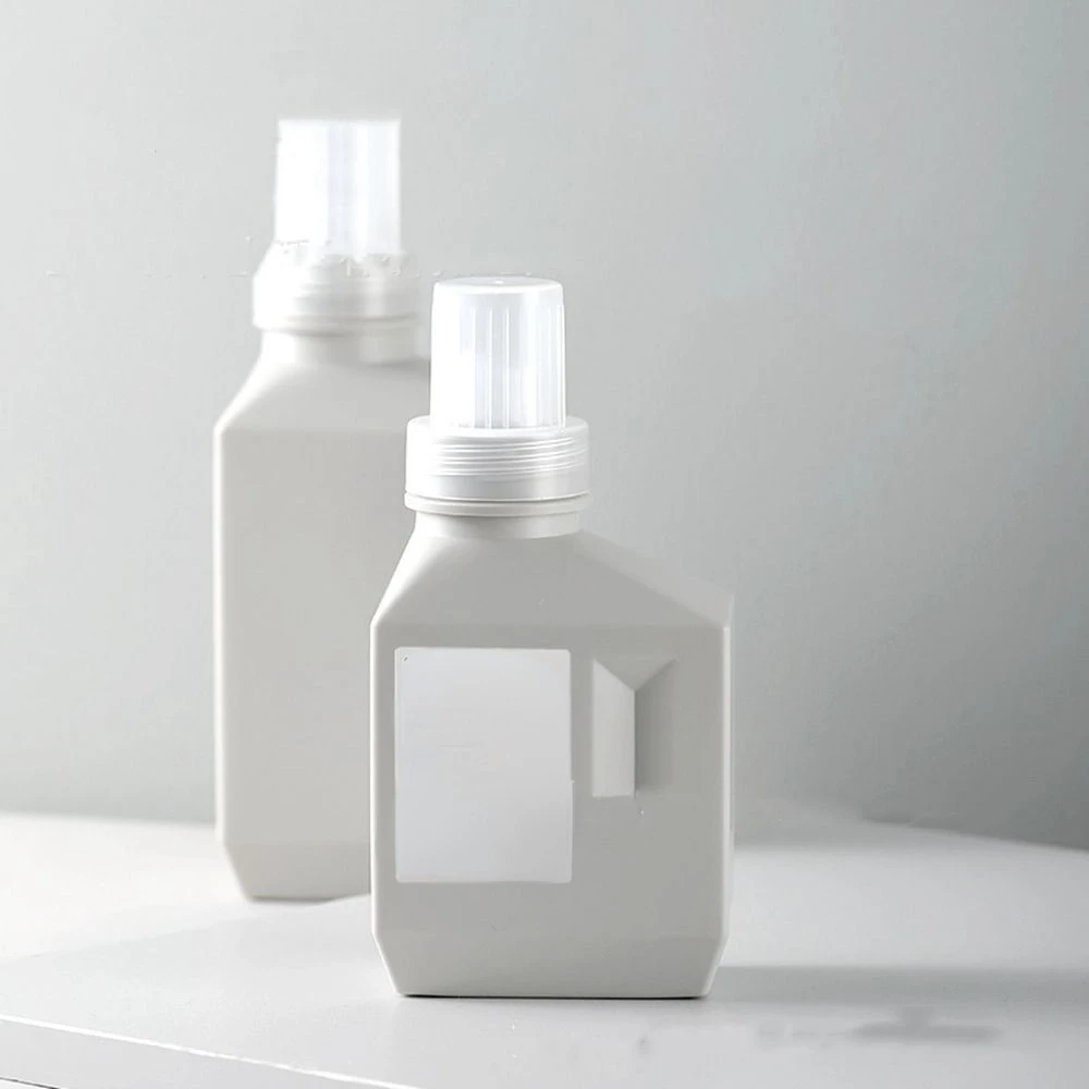 1PC Bathroom Large Capacity Laundry Detergent Bottle Filled With Household Refillable Cleaning Agent Laundry Detergent Bottle
1PC Bathroom Large Capacity Laundry Detergent Bottle Filled With Household Refillable Cleaning Agent Laundry Detergent Bottle