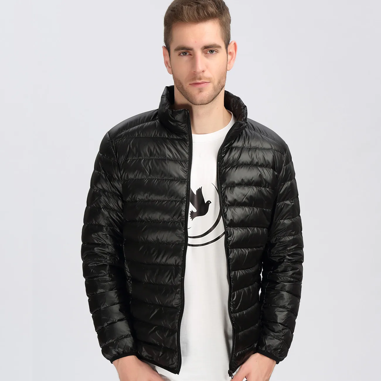 New Autumn Winter White Duck Down Jacket Men Stand Collar Ultra Light Men's Down Coat Keep Warm Down Parkas Outwear Dropshipping
New Autumn Winter White Duck Down Jacket Men Stand Collar Ultra Light Men's Down Coat Keep Warm Down Parkas Outwear Dropshipping