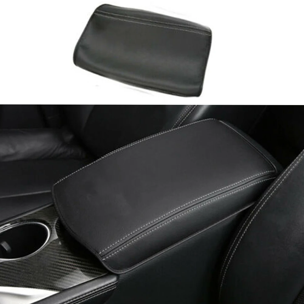 For Infiniti Q50 2014-2019 Black/Carbon Fiber Leather Center Armrest Cover Waterproof And Weatherproof Car Accessories
For Infiniti Q50 2014-2019 Black/Carbon Fiber Leather Center Armrest Cover Waterproof And Weatherproof Car Accessories
