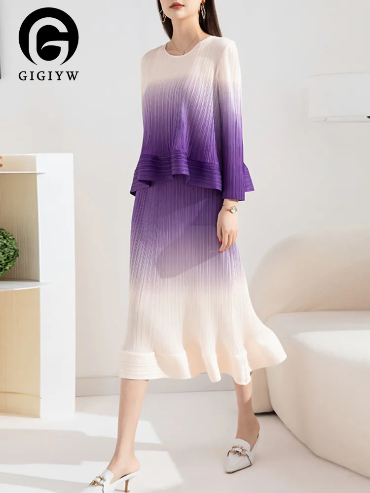 GIGIYW Pleated Gradient Color 2 Pieces Set Women O Neck Tops Elastic Waist Skirts Spring 2023 New Female Casual Chic
GIGIYW Pleated Gradient Color 2 Pieces Set Women O Neck Tops Elastic Waist Skirts Spring 2023 New Female Casual Chic