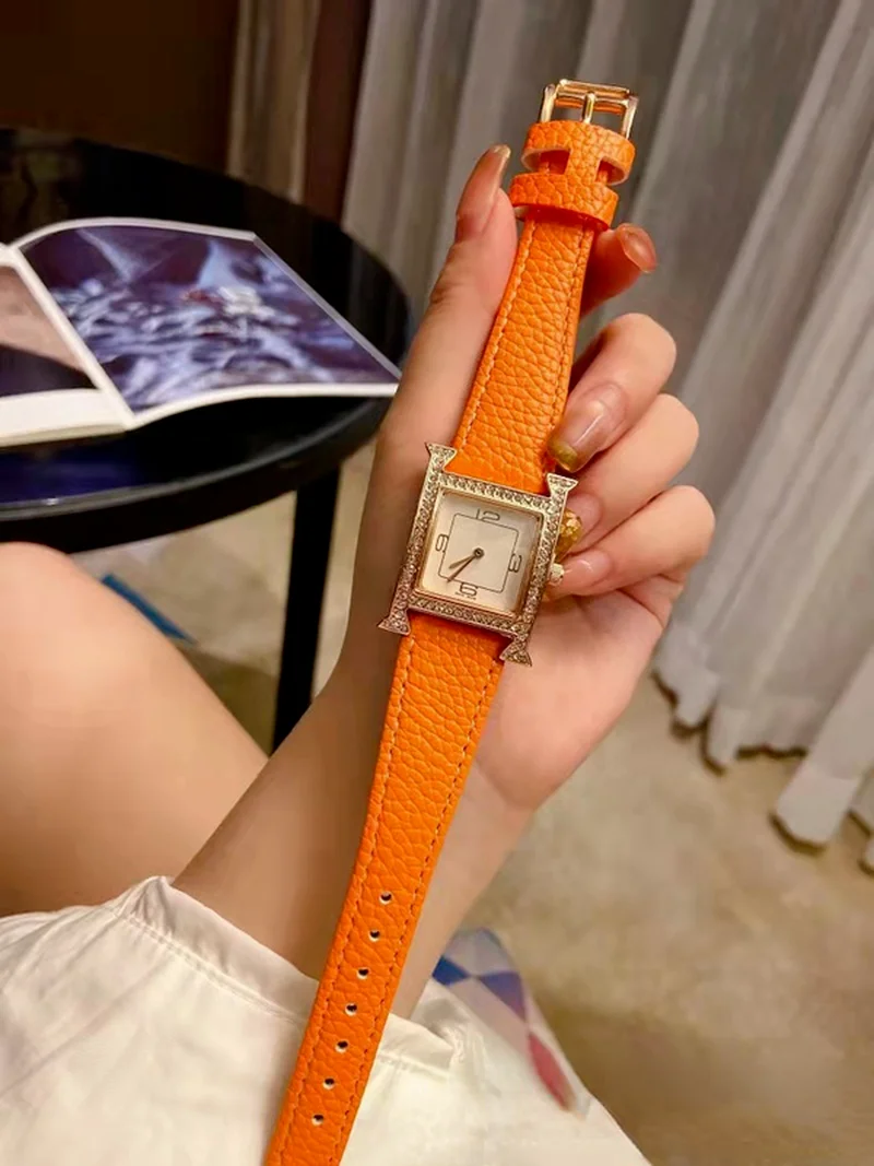 Top Brand Luxury 2022 Fashion Diamond Ladies Stainless Steel Gold Mesh Strap Quartz Watch
Top Brand Luxury 2022 Fashion Diamond Ladies Stainless Steel Gold Mesh Strap Quartz Watch