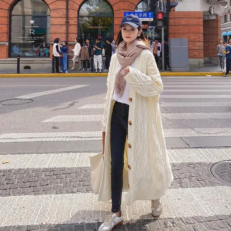 2022 Autumn Winter Casual Knitted Cardigan Women Single Breasted V-Neck Loose Sweater Coat Female Korean Long Sleeve Clothes D49
2022 Autumn Winter Casual Knitted Cardigan Women Single Breasted V-Neck Loose Sweater Coat Female Korean Long Sleeve Clothes D49