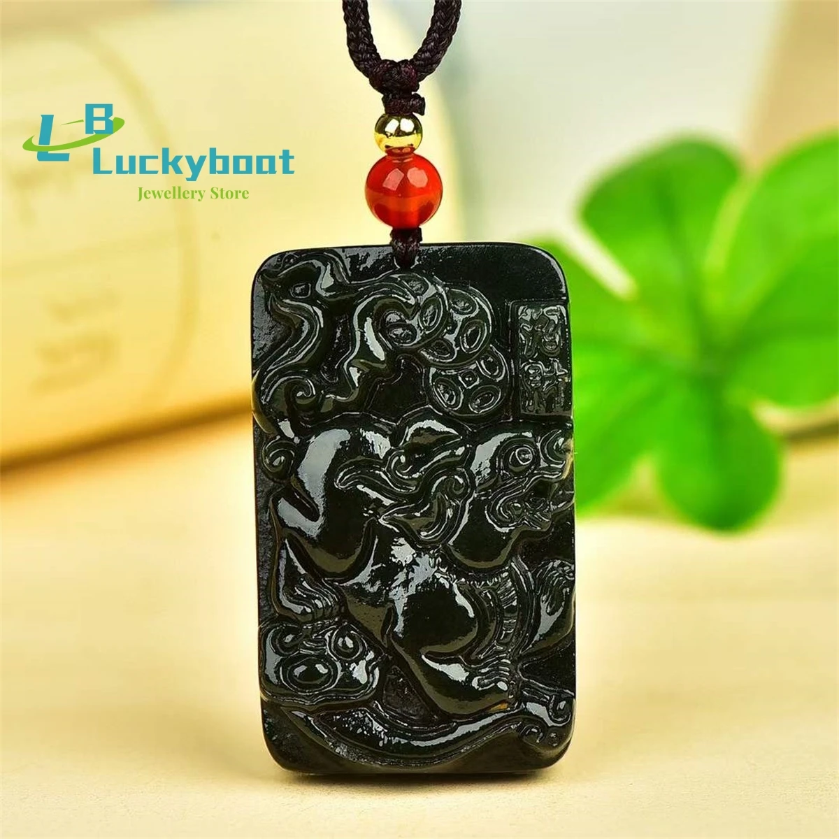 Natural Hetian Qingyu Pixiu Pendant is Simple Personalized Fashionable Exquisite and Versatile for Men and Women
Natural Hetian Qingyu Pixiu Pendant is Simple Personalized Fashionable Exquisite and Versatile for Men and Women