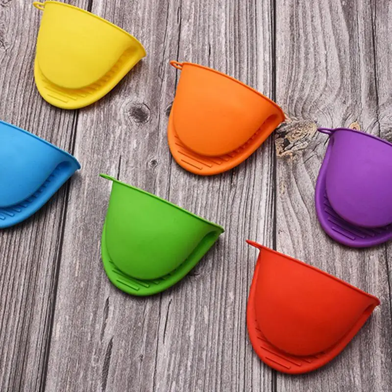 1pcs Silicone Anti-scalding Oven Gloves Mitts Potholder Kitchen BBQ Gloves Tray Pot Dish Bowl Holder Oven Handschoen Hand Clip
1pcs Silicone Anti-scalding Oven Gloves Mitts Potholder Kitchen BBQ Gloves Tray Pot Dish Bowl Holder Oven Handschoen Hand Clip