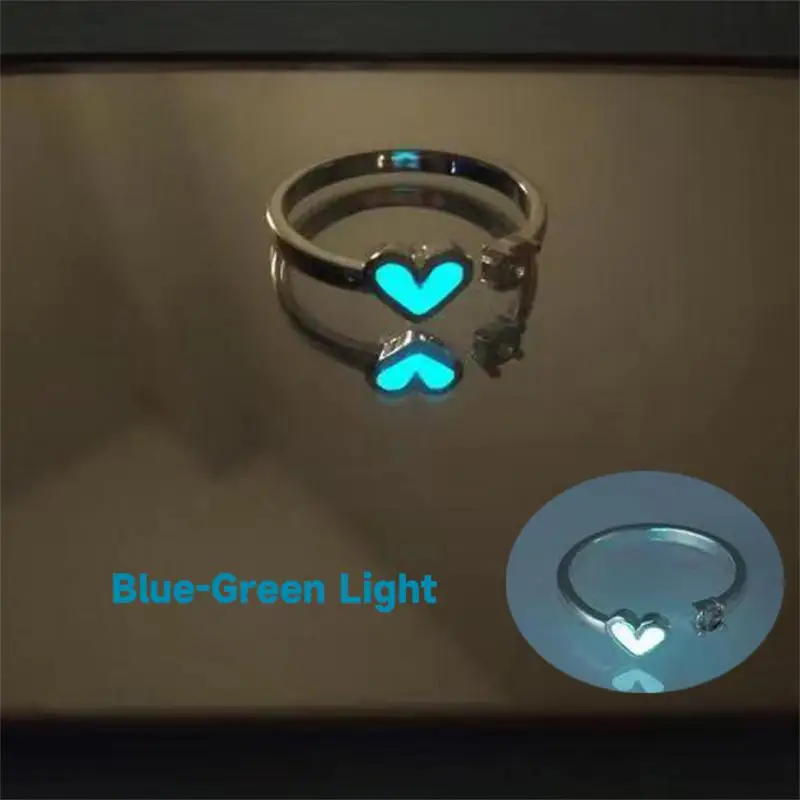 Кольцо в форме сердца из полудрагоценных камней, милый стиль, светящееся кольцо из сплава в форме сердца, регулируемое для любимой девушки, подарочное кольцо для влюбленных
Кольцо в форме сердца из полудрагоценных камней, милый стиль, светящееся кольцо из сплава в форме сердца, регулируемое для любимой девушки, подарочное кольцо для влюбленных