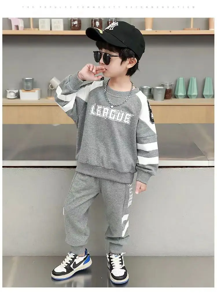 Boys' Sports Suit New Spring And Autumn Clothes Boys Casual Baby Children Long-Sleeved Hoodie Hoodie Pants Two-Piece Set
Boys' Sports Suit New Spring And Autumn Clothes Boys Casual Baby Children Long-Sleeved Hoodie Hoodie Pants Two-Piece Set