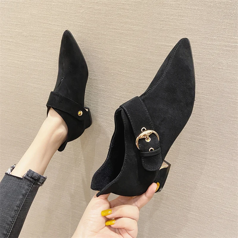 2023 Winter Design Heel Ankle Boots Shoes Fashion Pointed Toe Belt Buckle Ladies Casual Chelsea Boots
2023 Winter Design Heel Ankle Boots Shoes Fashion Pointed Toe Belt Buckle Ladies Casual Chelsea Boots