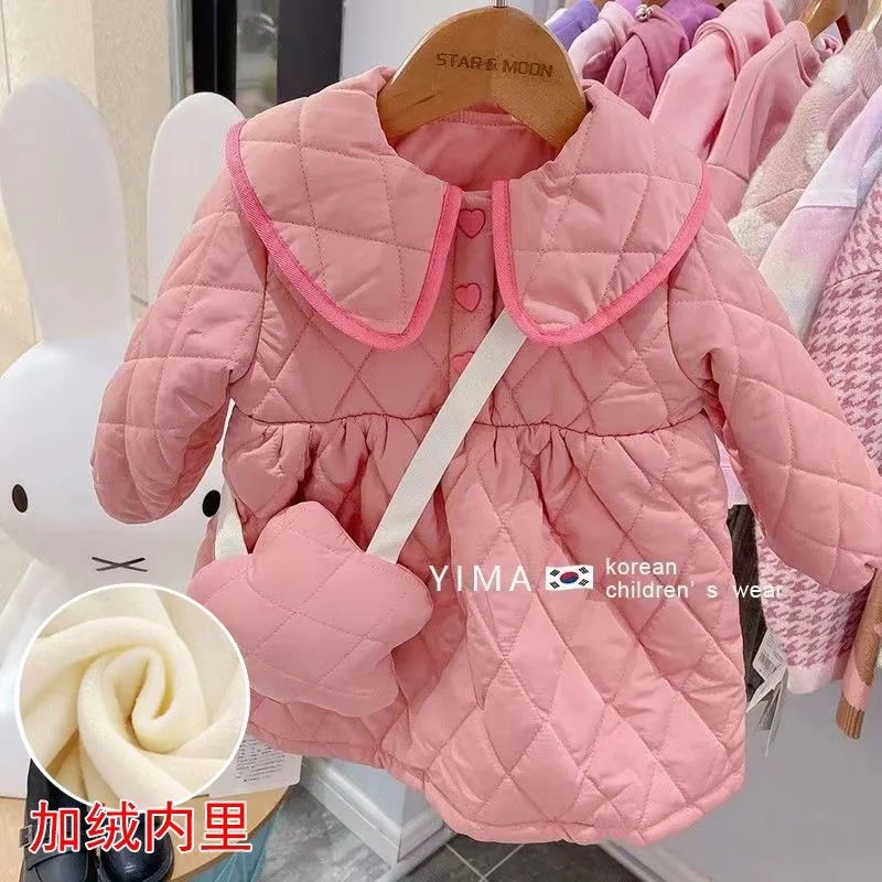 New Winter Kids Pink Parka Children Clothing Snowsuit Outerwear Overcoat Girls Jacket Clothes Coat Dress with Floral Bag Jacket
New Winter Kids Pink Parka Children Clothing Snowsuit Outerwear Overcoat Girls Jacket Clothes Coat Dress with Floral Bag Jacket