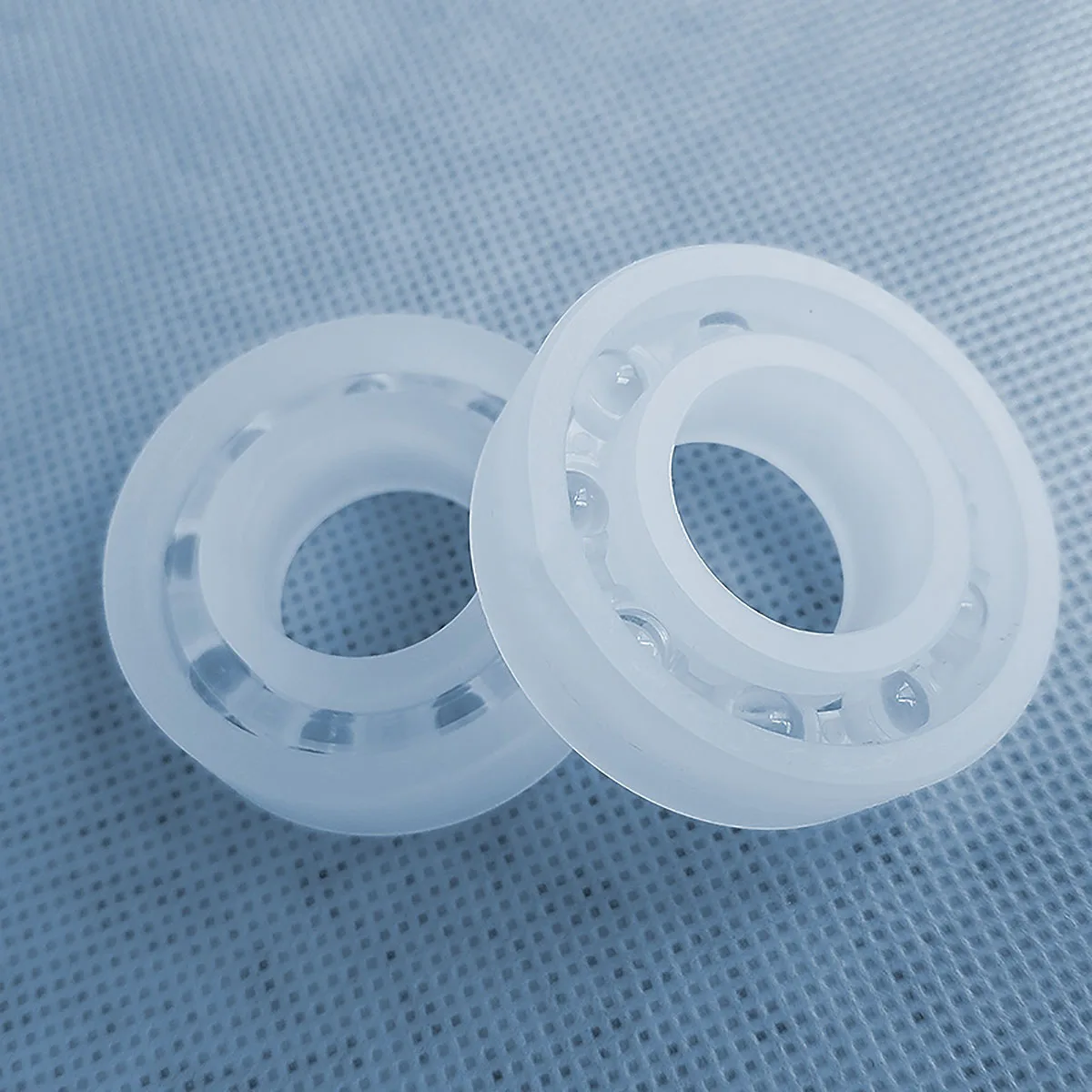 2Pcs PP Plastic Bearings Type 685 686 687 688 689 693 694 695 696 697 Acid and Alkali Resistant Self-Lubricating Polypropylene
2Pcs PP Plastic Bearings Type 685 686 687 688 689 693 694 695 696 697 Acid and Alkali Resistant Self-Lubricating Polypropylene