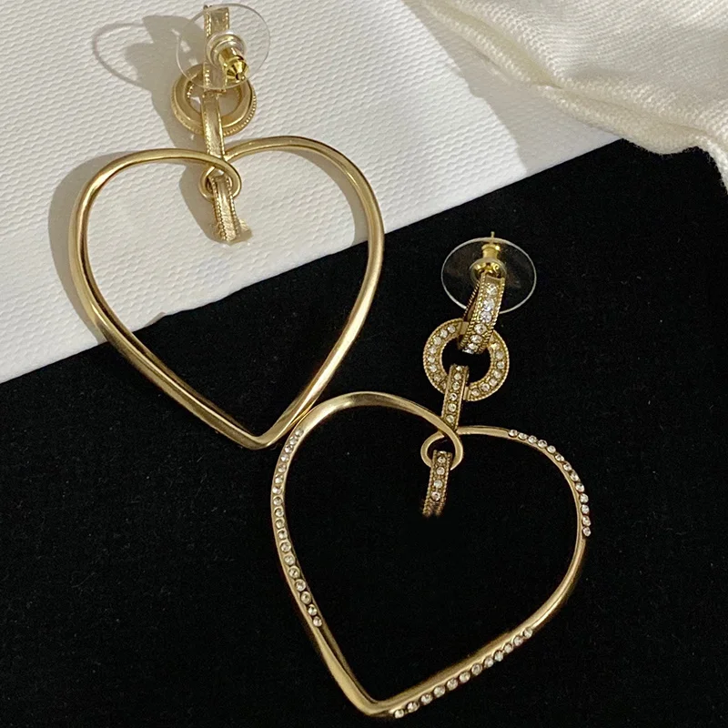 2022 Brand Fashion Resin Jewelry Earrings Heart Top Quality Luxury Cute Lovely Beautiful Drop Heart EarringEar Studs
2022 Brand Fashion Resin Jewelry Earrings Heart Top Quality Luxury Cute Lovely Beautiful Drop Heart EarringEar Studs