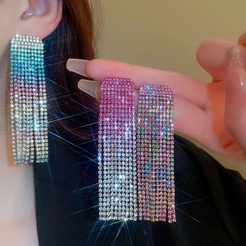 Luxury Sliver Needle Coloful Gradient Crystal Long Tassel Earrings Women Trendy Exaggerated Earrings Kpop Chic Party Jewelry
Luxury Sliver Needle Coloful Gradient Crystal Long Tassel Earrings Women Trendy Exaggerated Earrings Kpop Chic Party Jewelry