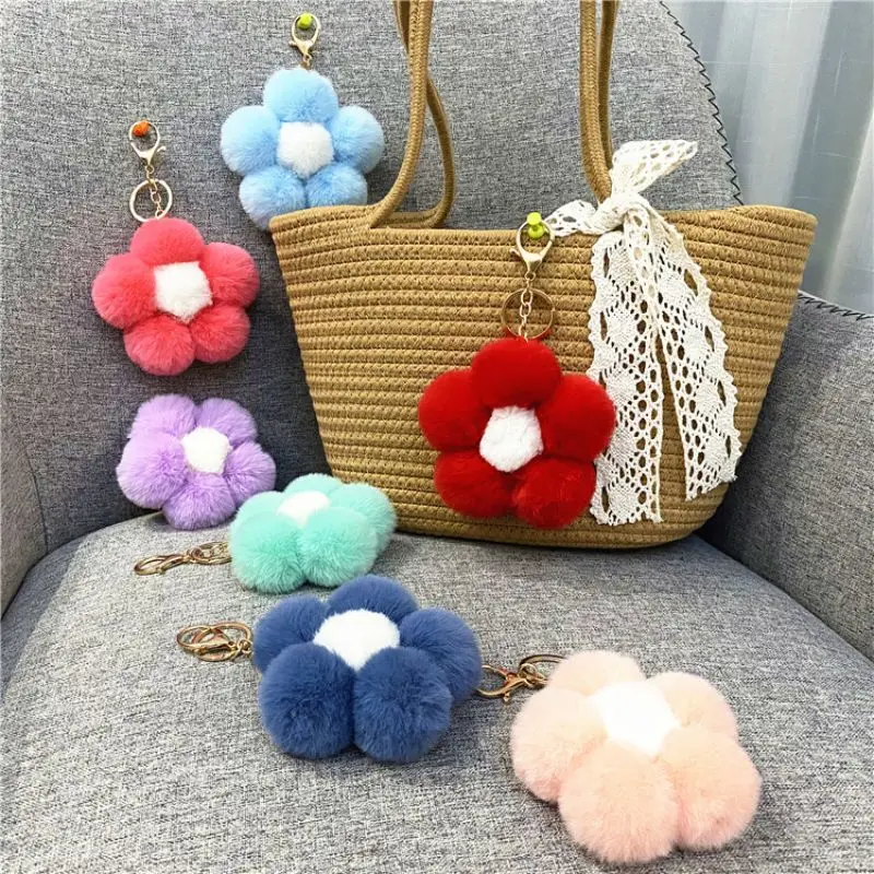 

Colorful Furry Flower Keychains For Women Cute Pompom Small Flower Pendant Keyring Wholesale Girls Car Keys Bags Accessories