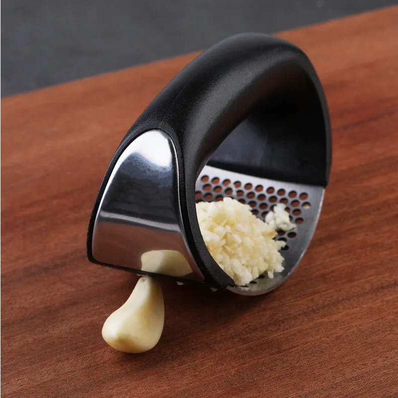 1pcs Stainless Steel Garlic Press Manual Garlic Mincer Chopping Garlic Tools Curve Fruit Vegetable Tools Kitchen Gadgets
1pcs Stainless Steel Garlic Press Manual Garlic Mincer Chopping Garlic Tools Curve Fruit Vegetable Tools Kitchen Gadgets
