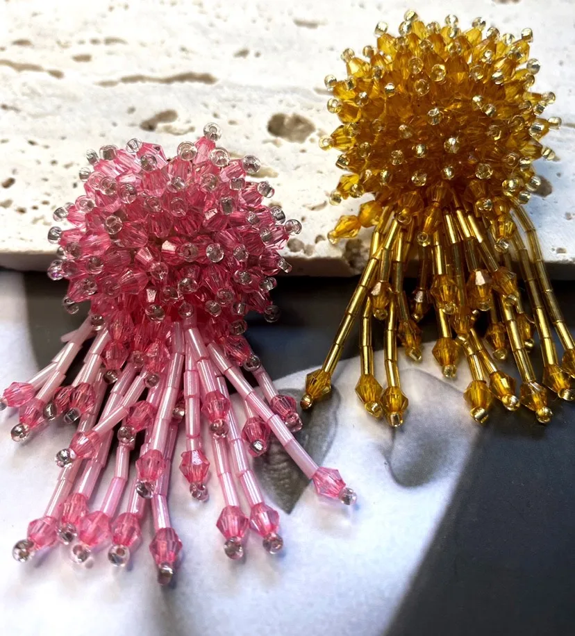 Creative New Hand Beaded Crystal Flower Tassel Earrings for Woman Party Casual Jewelry 
Creative New Hand Beaded Crystal Flower Tassel Earrings for Woman Party Casual Jewelry
