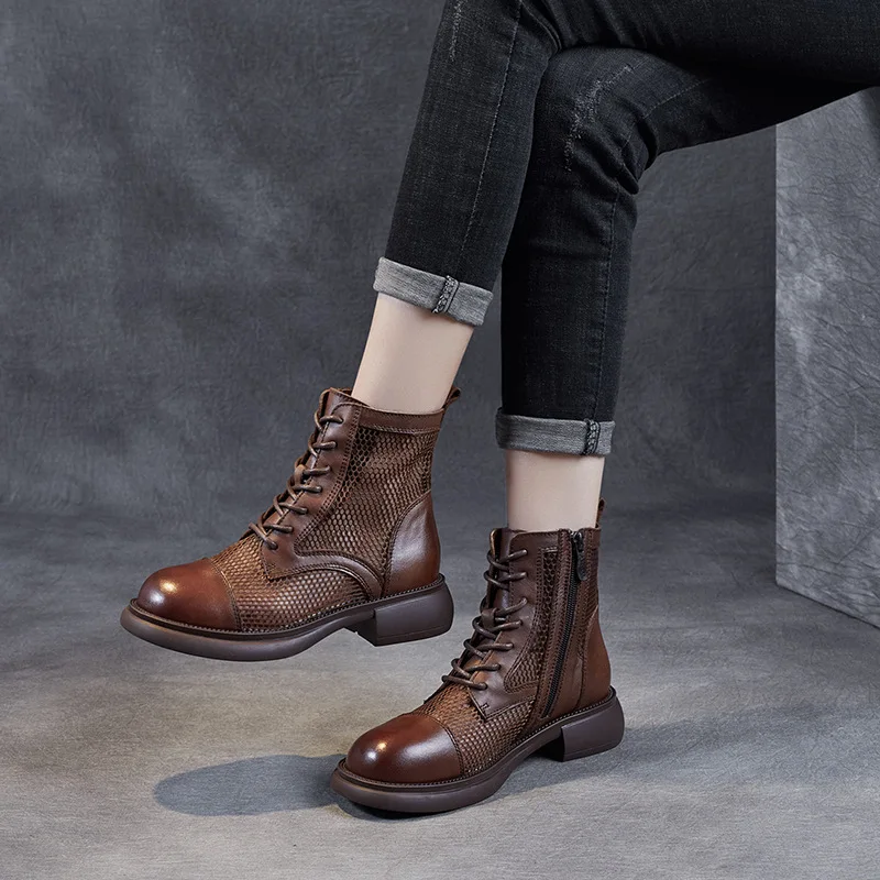 In the spring of 2022 the new breathable mesh shoes head layer cowhide boots British retro fashion female boots summer sandals
In the spring of 2022 the new breathable mesh shoes head layer cowhide boots British retro fashion female boots summer sandals