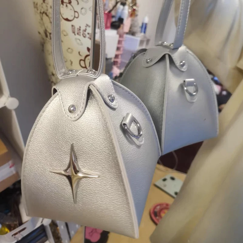 Mini Sling Bags For Women Luxury Designer Handbags Purse 2023 New In PU Sequined Rivet Chain Decoration Top Handle Shoulder Bag
Mini Sling Bags For Women Luxury Designer Handbags Purse 2023 New In PU Sequined Rivet Chain Decoration Top Handle Shoulder Bag