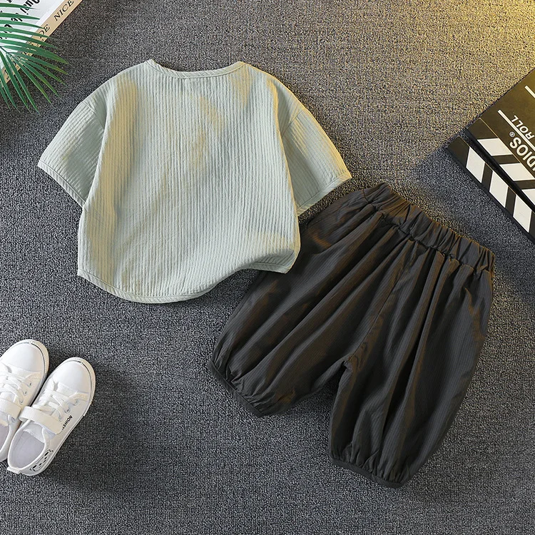 Boys summer short sleeve suit 2023 new foreign style baby cotton and hemp clothes handsome children's summer two-piece set tide
Boys summer short sleeve suit 2023 new foreign style baby cotton and hemp clothes handsome children's summer two-piece set tide
