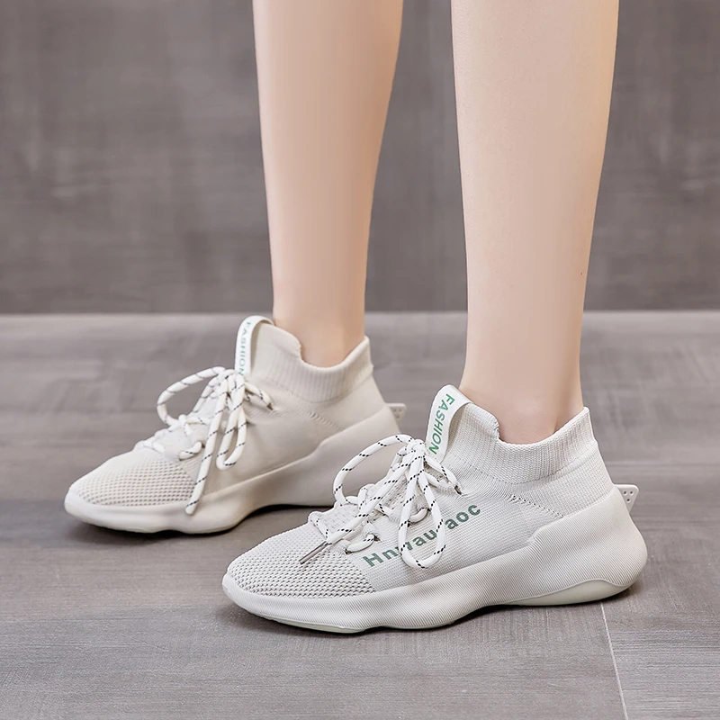High Top Sneakers Ladies Fashion Trend Casual Shoes Men Outdoor Lightweight Basketball Sneakers Breathable Shoes Women
High Top Sneakers Ladies Fashion Trend Casual Shoes Men Outdoor Lightweight Basketball Sneakers Breathable Shoes Women