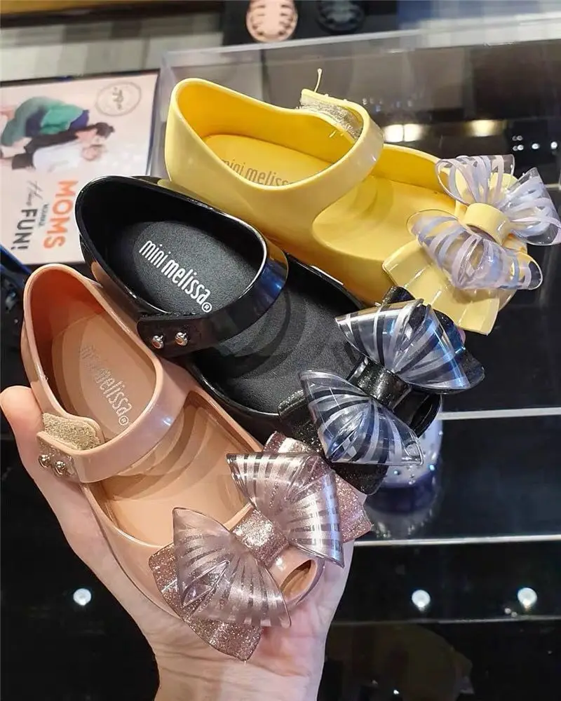 Melissa Children's Bow Single Shoes 2022 New Baby Girls' PVC Jelly Sandals Fashion Soft Sole Non-slip Parent-child Beach Shoes
Melissa Children's Bow Single Shoes 2022 New Baby Girls' PVC Jelly Sandals Fashion Soft Sole Non-slip Parent-child Beach Shoes