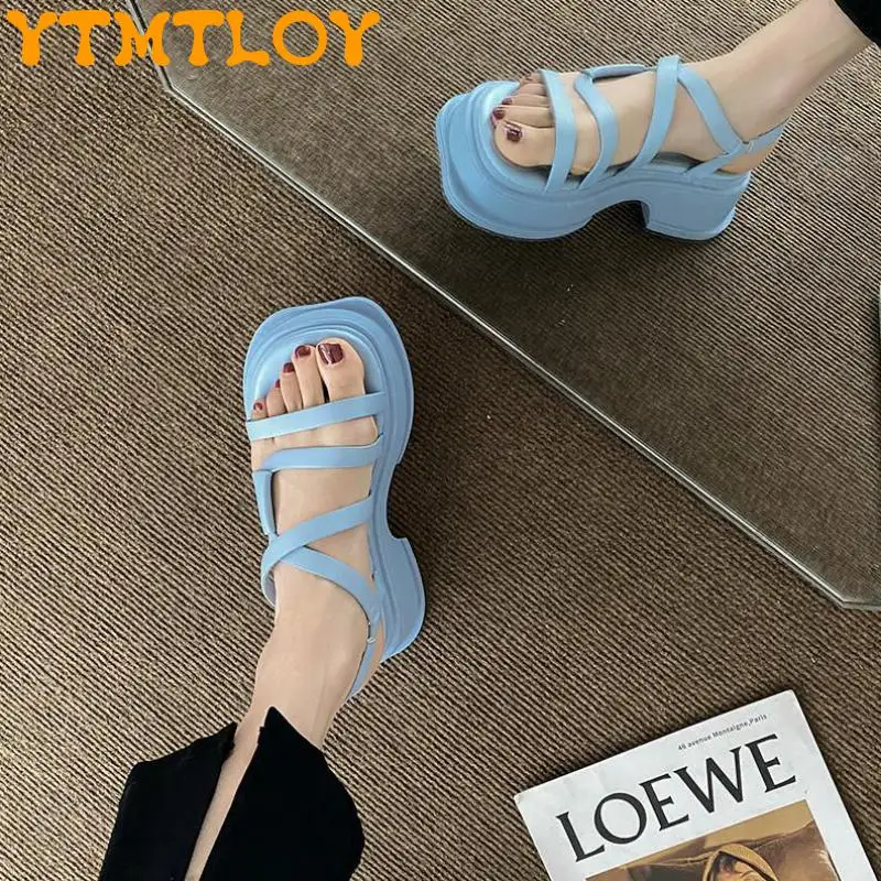 Super Hot Fashion All-match Small Retro Roman Sandals Women's 2022 Summer New Sponge Cake Non-slip Beach Shoes Soulier Femme
Super Hot Fashion All-match Small Retro Roman Sandals Women's 2022 Summer New Sponge Cake Non-slip Beach Shoes Soulier Femme