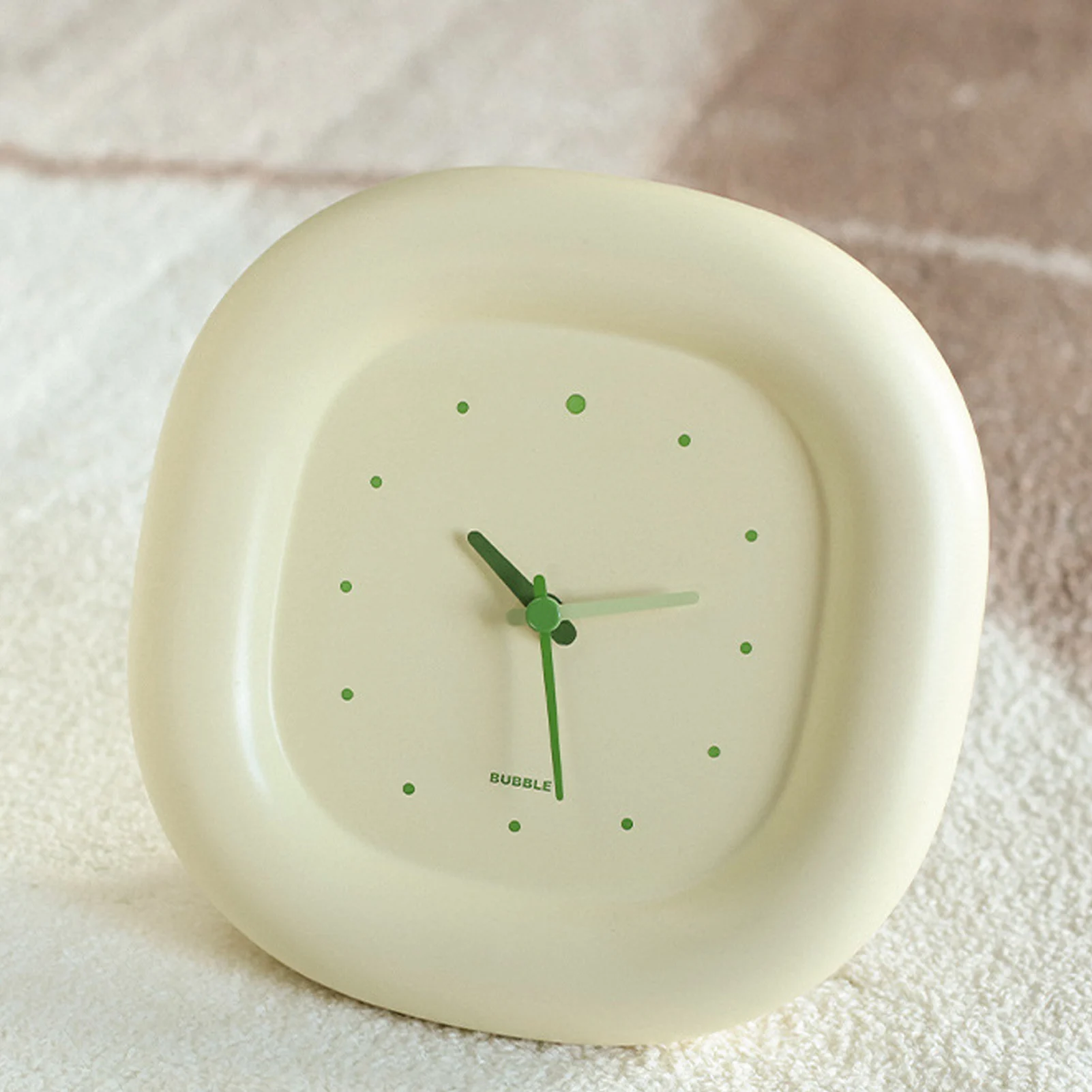 Modern Style Bubble Clock Wall Clock New Simple Clock for Living Room Home Bedroom Office Silent Clock Quartz Clock Wall Watch
Modern Style Bubble Clock Wall Clock New Simple Clock for Living Room Home Bedroom Office Silent Clock Quartz Clock Wall Watch
