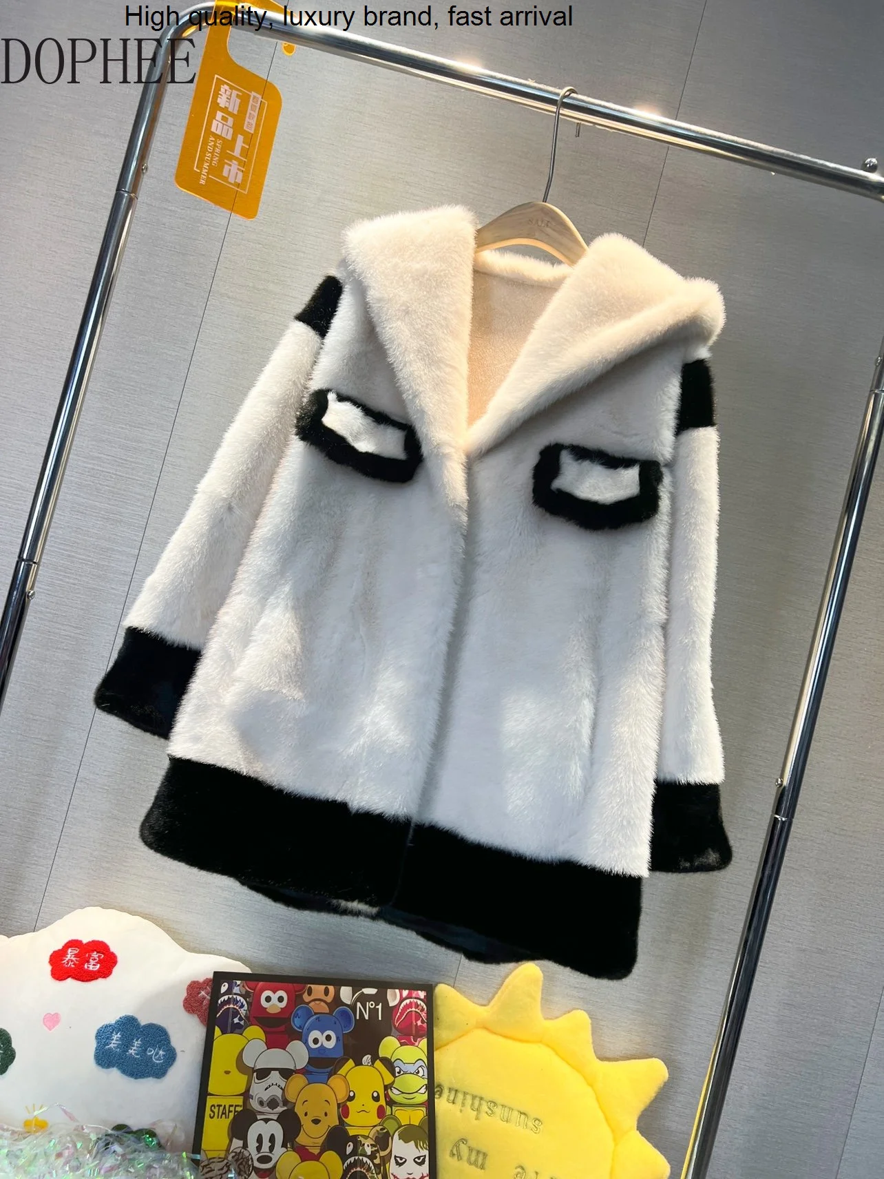 Куртка с капюшоном, новинка 2023, модное свободное плотное Женское пальто, однобортное пальто с длинным рукавом, пальто из искусственного меха норки 
Куртка с капюшоном, новинка 2023, модное свободное плотное Женское пальто, однобортное пальто с длинным рукавом, пальто из искусственного меха норки