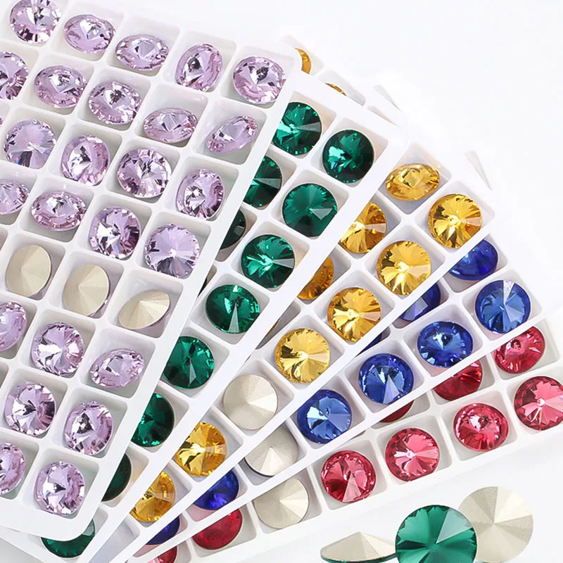 10mm Super Shiny Round Cushion Cut Jewels Beads Crystal Glass Sewing Rhinestones For DIY Crafts Gym Suit Decoration
10mm Super Shiny Round Cushion Cut Jewels Beads Crystal Glass Sewing Rhinestones For DIY Crafts Gym Suit Decoration