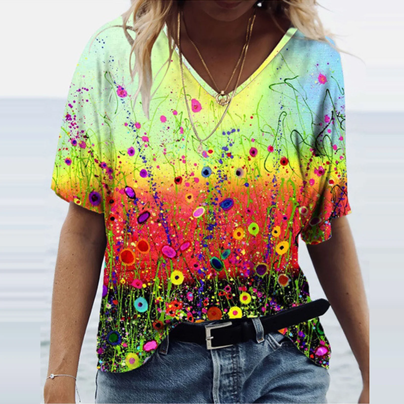 3D Watercolor Landscape Floral Print T-shirt Women 2022 Short Sleeve Loose V-Neck Tops Casual Plus Size Female T-shirt
3D Watercolor Landscape Floral Print T-shirt Women 2022 Short Sleeve Loose V-Neck Tops Casual Plus Size Female T-shirt