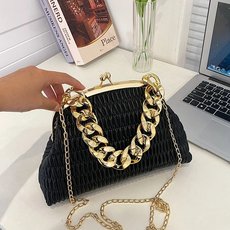 Brand Pleated Square Bag for Women New Purses and Handbags Luxury Designer Shoulder Bags Fashion Crossbody Bag Chain Hand Bag 
Brand Pleated Square Bag for Women New Purses and Handbags Luxury Designer Shoulder Bags Fashion Crossbody Bag Chain Hand Bag