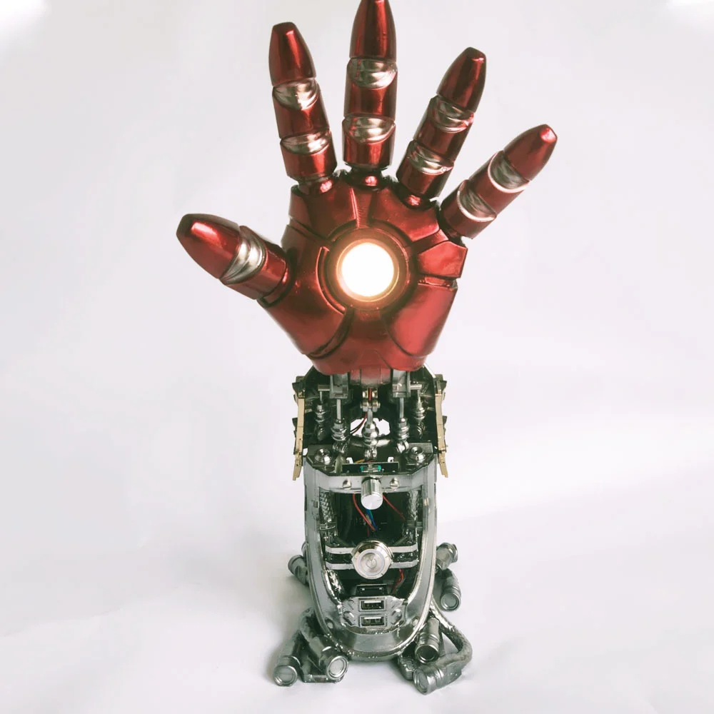 Marvel Iron Man Gauntlet Collectible LED Light Desk Lamp Superhero Night Light Reactor Ion Cannon Arm for Man Birthday Gift
Marvel Iron Man Gauntlet Collectible LED Light Desk Lamp Superhero Night Light Reactor Ion Cannon Arm for Man Birthday Gift