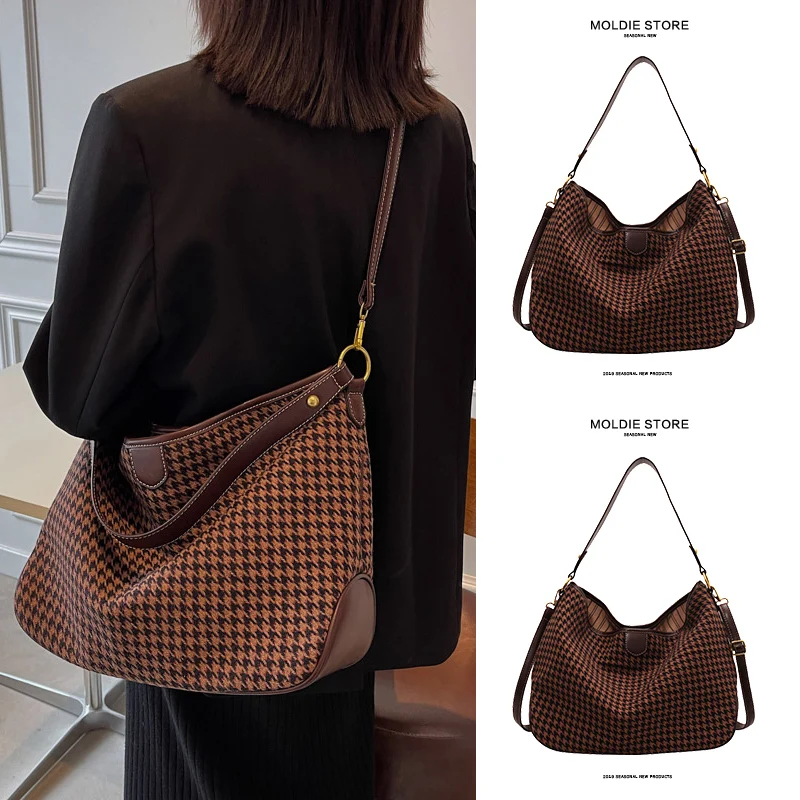 

Schoolbag for girls commuting lattice large capacity Messenger Tote Bag female new style portable Shoulder Bag for women
