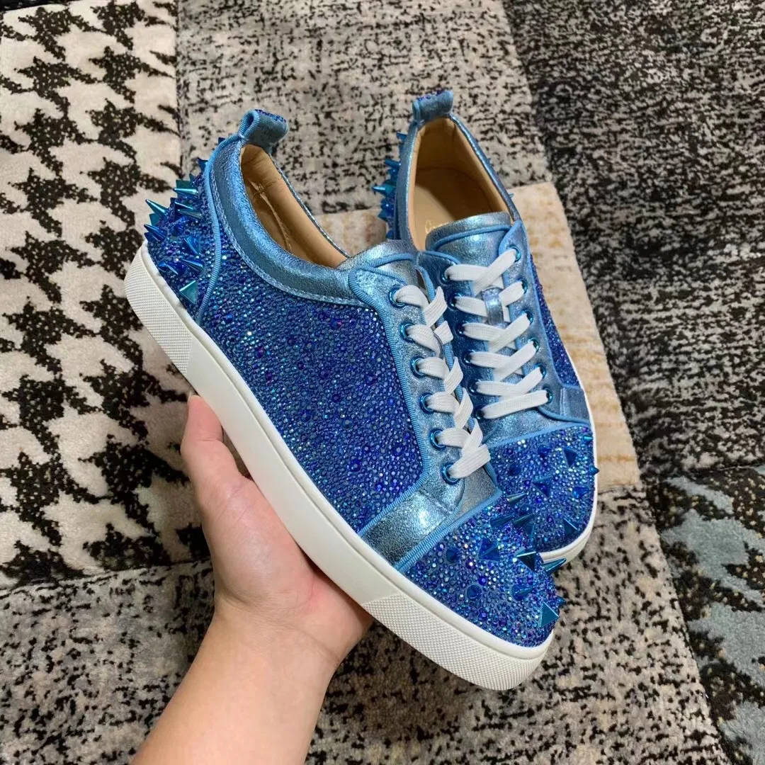 Luxury Shoes Men's Shoes Red Sole Shoes Leather Low Top Rivet Men's Shoes Casual Shoes Couple Shoes Casual Sports Shoes35-48
Luxury Shoes Men's Shoes Red Sole Shoes Leather Low Top Rivet Men's Shoes Casual Shoes Couple Shoes Casual Sports Shoes35-48