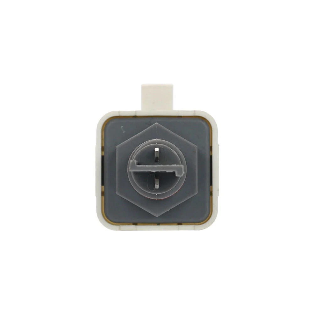 1PC Car Coolant Fluid Level Sensor 3Pin For Cummins QSK50 PBTGP30 2872769 4928568 Plastic Exterior Car Truck Accessories
1PC Car Coolant Fluid Level Sensor 3Pin For Cummins QSK50 PBTGP30 2872769 4928568 Plastic Exterior Car Truck Accessories