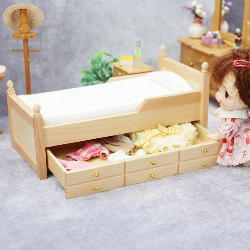 Детская Подарочная игрушка G05-X6042, мини-мебель для кукольного домика 1:12, миниатюрный чистый ящик, односпальная кровать, 1 шт. 
Детская Подарочная игрушка G05-X6042, мини-мебель для кукольного домика 1:12, миниатюрный чистый ящик, односпальная кровать, 1 шт.