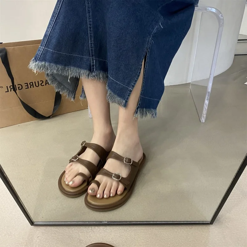 Casual Sandals Women Fashion Beach Shoes Summer Outer Wear Slippers 2022 New Retro Set-toe Roman Sandals Open-toed Shoes Women
Casual Sandals Women Fashion Beach Shoes Summer Outer Wear Slippers 2022 New Retro Set-toe Roman Sandals Open-toed Shoes Women