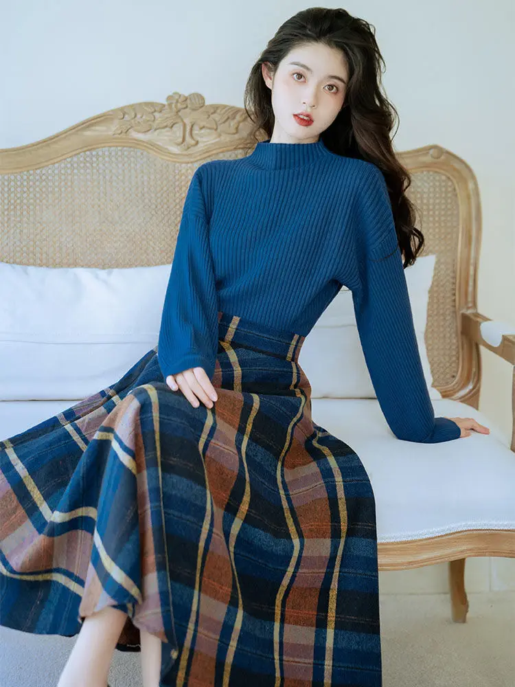 2023 New Autumn Winter Women Fashion Two-Piece Set Women Casual Pullover Knitted Sweater Long A Line Plaid Skirt Suit Tops F4
2023 New Autumn Winter Women Fashion Two-Piece Set Women Casual Pullover Knitted Sweater Long A Line Plaid Skirt Suit Tops F4