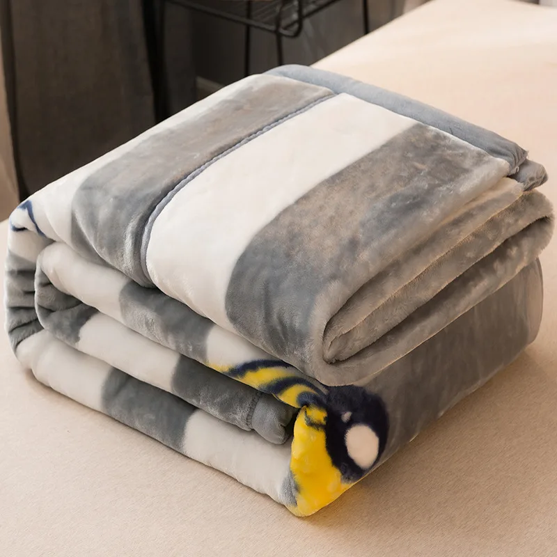 High Quality Striped Winter Warm Raschel Blankets for Beds Soft Skinfriendly Single Double Blanket Cozy Warmth Weighted Blankets
High Quality Striped Winter Warm Raschel Blankets for Beds Soft Skinfriendly Single Double Blanket Cozy Warmth Weighted Blankets