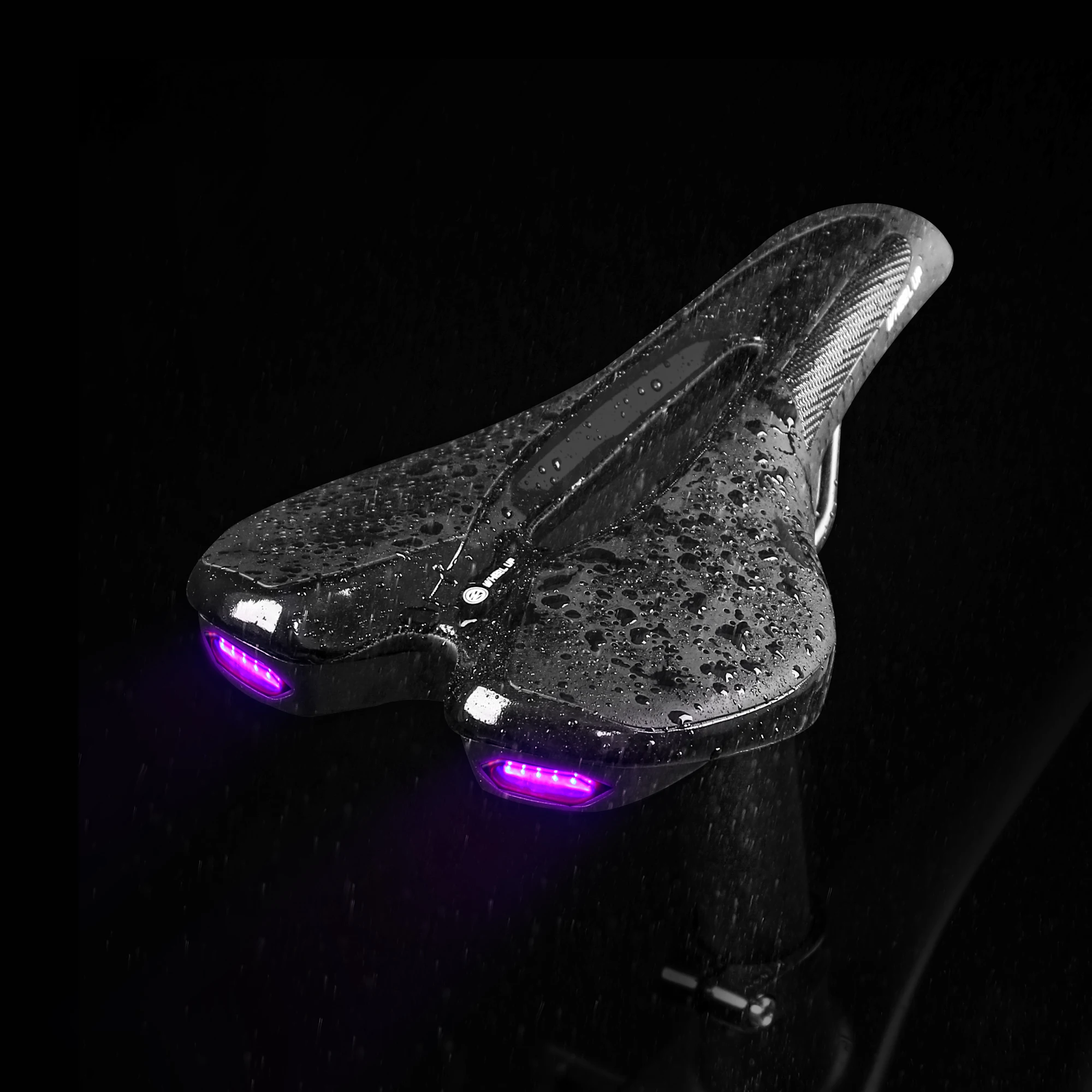 Road Bike Saddle Mountain Bike Seat with Warning Tail Light USB Rechargeable Breathable Soft Seat Cushion Mountain Bike 
Road Bike Saddle Mountain Bike Seat with Warning Tail Light USB Rechargeable Breathable Soft Seat Cushion Mountain Bike
