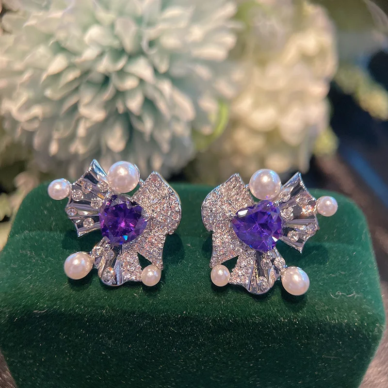 Новое поступление 2022, серьги-гвоздики с искусственным жемчугом в форме сердца, сверкающие свадебные серьги с цирконом класса AAA
Новое поступление 2022, серьги-гвоздики с искусственным жемчугом в форме сердца, сверкающие свадебные серьги с цирконом класса AAA