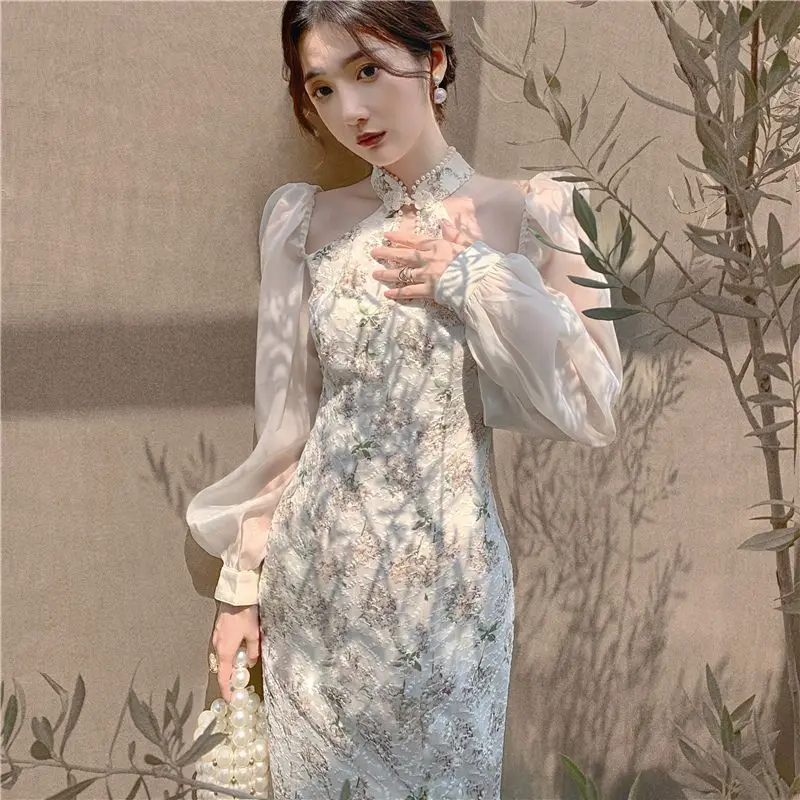 Sexy Hollow Out Women Summer Dress Long Sleeves Dress Female Vintage Elegant Stand Collar A Line Midi Calf Beach Wear M434
Sexy Hollow Out Women Summer Dress Long Sleeves Dress Female Vintage Elegant Stand Collar A Line Midi Calf Beach Wear M434