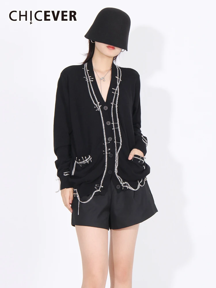 CHICEVER Spliced Chains Knit Cardigan For Women V Neck Long Sleeve Single Breasted Streetwear Vintage Hit Color Sweaters Female
CHICEVER Spliced Chains Knit Cardigan For Women V Neck Long Sleeve Single Breasted Streetwear Vintage Hit Color Sweaters Female