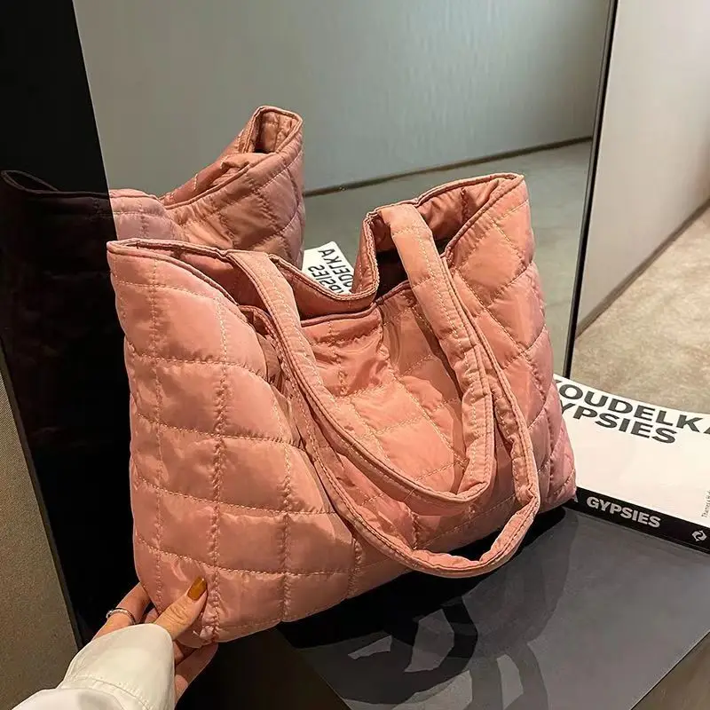 2023 New autumn winter Fashion lady Casual Shoulder Bags For Women Handbags Large Capacity Chain Tote student Shopping Bag
2023 New autumn winter Fashion lady Casual Shoulder Bags For Women Handbags Large Capacity Chain Tote student Shopping Bag