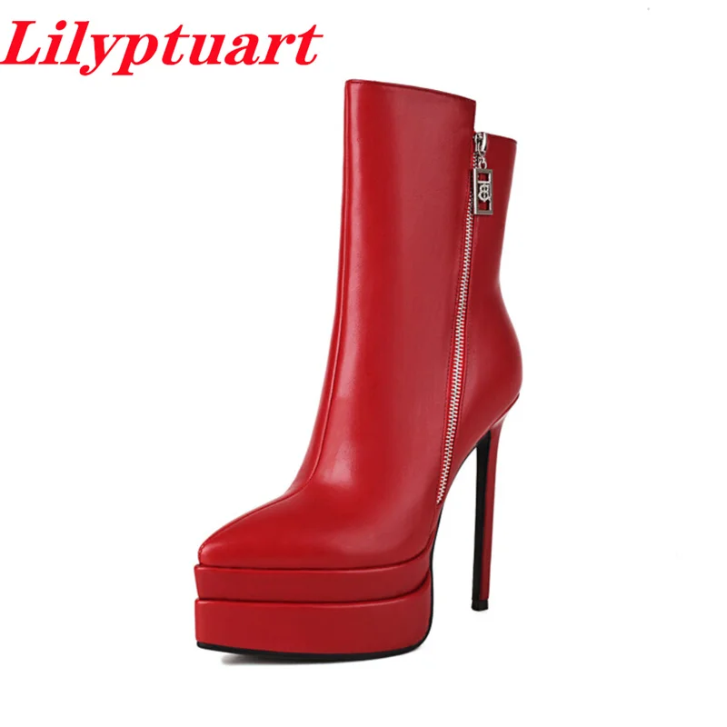 Double Platform Ankle Boots for Women, 2022 Autumn and Winter Fashion New Sexy Pointed Toe Stiletto Shoes, Stage Shoes Designer
Double Platform Ankle Boots for Women, 2022 Autumn and Winter Fashion New Sexy Pointed Toe Stiletto Shoes, Stage Shoes Designer