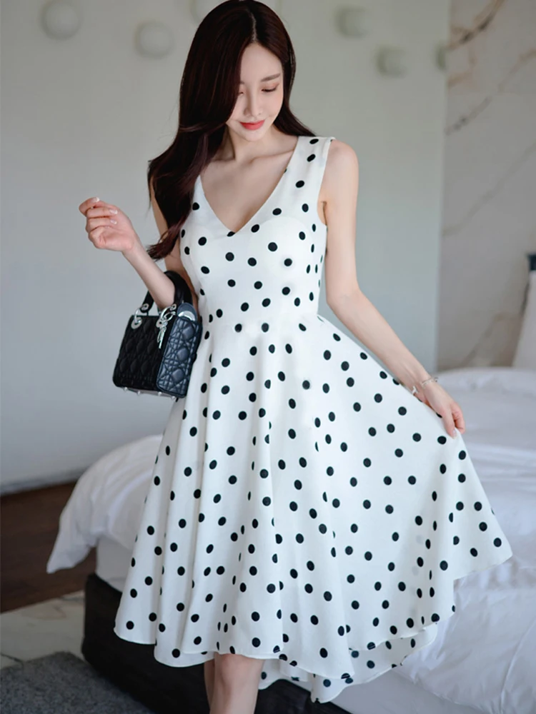 Женское облегающее вечернее платье миди, элегантное платье в Корейском стиле с глубоким V-образным вырезом для вечеринки, клуба, выпускного ... 
Женское облегающее вечернее платье миди, элегантное платье в Корейском стиле с глубоким V-образным вырезом для вечеринки, клуба, выпускного ...