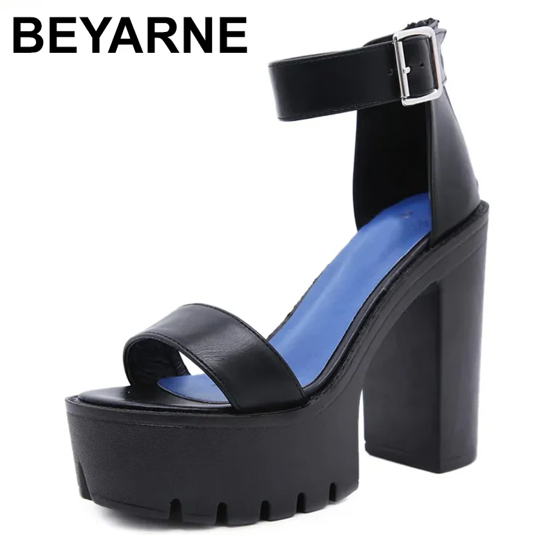 Plus Size 35-42 Super High Heel Catwalk Sandals Women 2023 Summer Black Leather Sandals Platform Female Open Toe Shoes 
Plus Size 35-42 Super High Heel Catwalk Sandals Women 2023 Summer Black Leather Sandals Platform Female Open Toe Shoes