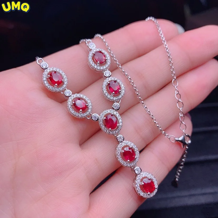 UMQ Simulation Ruby 925 Silver Pendant Necklace Luxury Jewelry Designers y Shape Valentine Hyperbole Wedding Gifts Embellished
UMQ Simulation Ruby 925 Silver Pendant Necklace Luxury Jewelry Designers y Shape Valentine Hyperbole Wedding Gifts Embellished