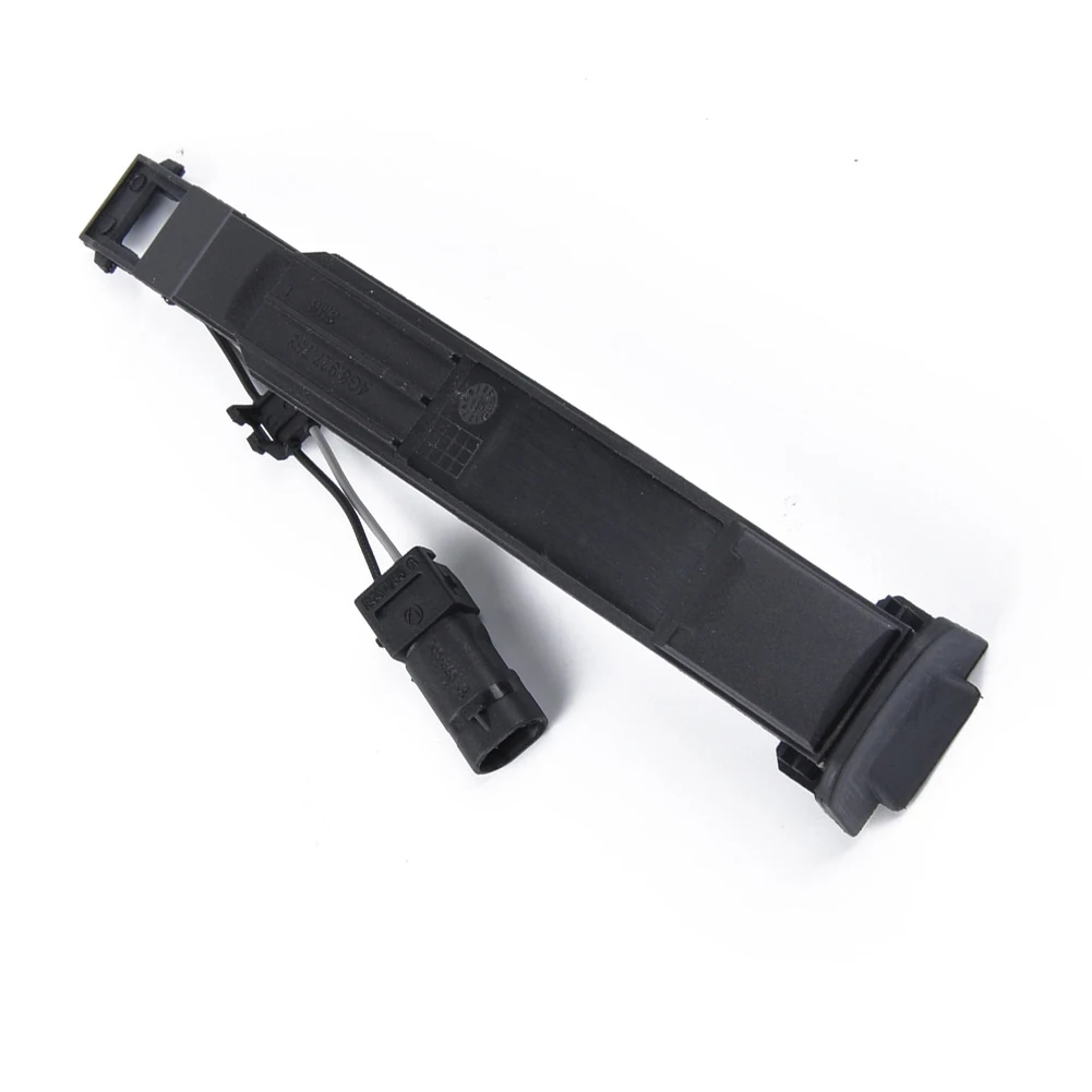 4G8927753 Door Handle Exterior Bar Sensor Pin Switch 4G8927753 For Q5 For A4 For A5 For A6 A7 A8 Plastic Car Accessories Black
4G8927753 Door Handle Exterior Bar Sensor Pin Switch 4G8927753 For Q5 For A4 For A5 For A6 A7 A8 Plastic Car Accessories Black