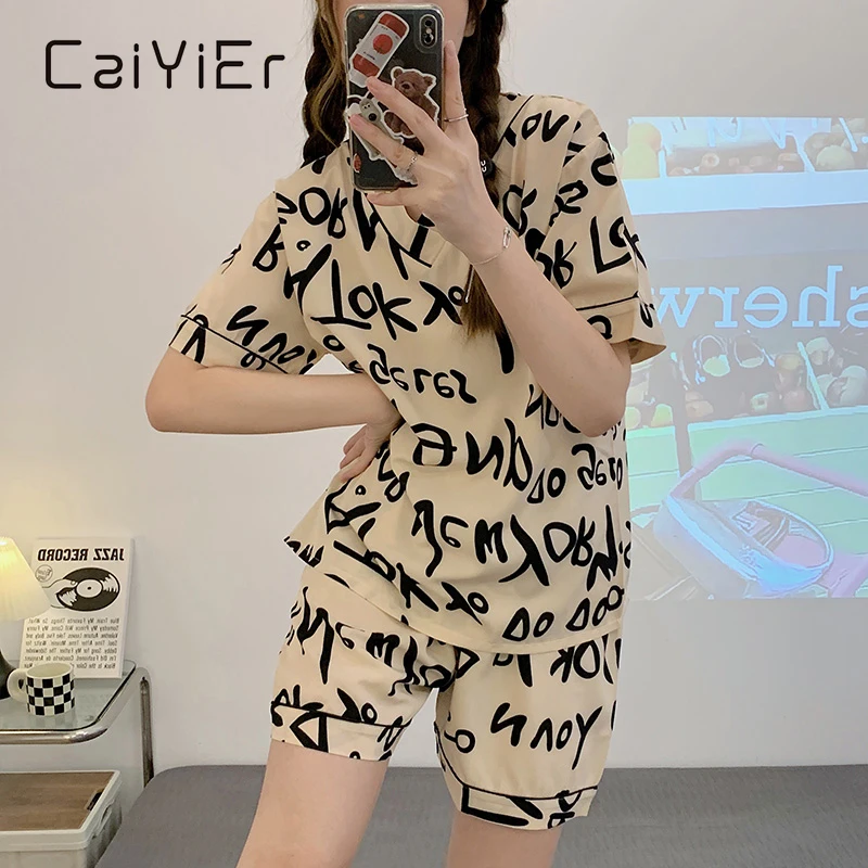 CAIYIER New Spring Summer English Girls Nightwear V-Neck Soft Casaul Pajamas Set Short Sleeves Shorts Lingerie Female Sleepwear
CAIYIER New Spring Summer English Girls Nightwear V-Neck Soft Casaul Pajamas Set Short Sleeves Shorts Lingerie Female Sleepwear