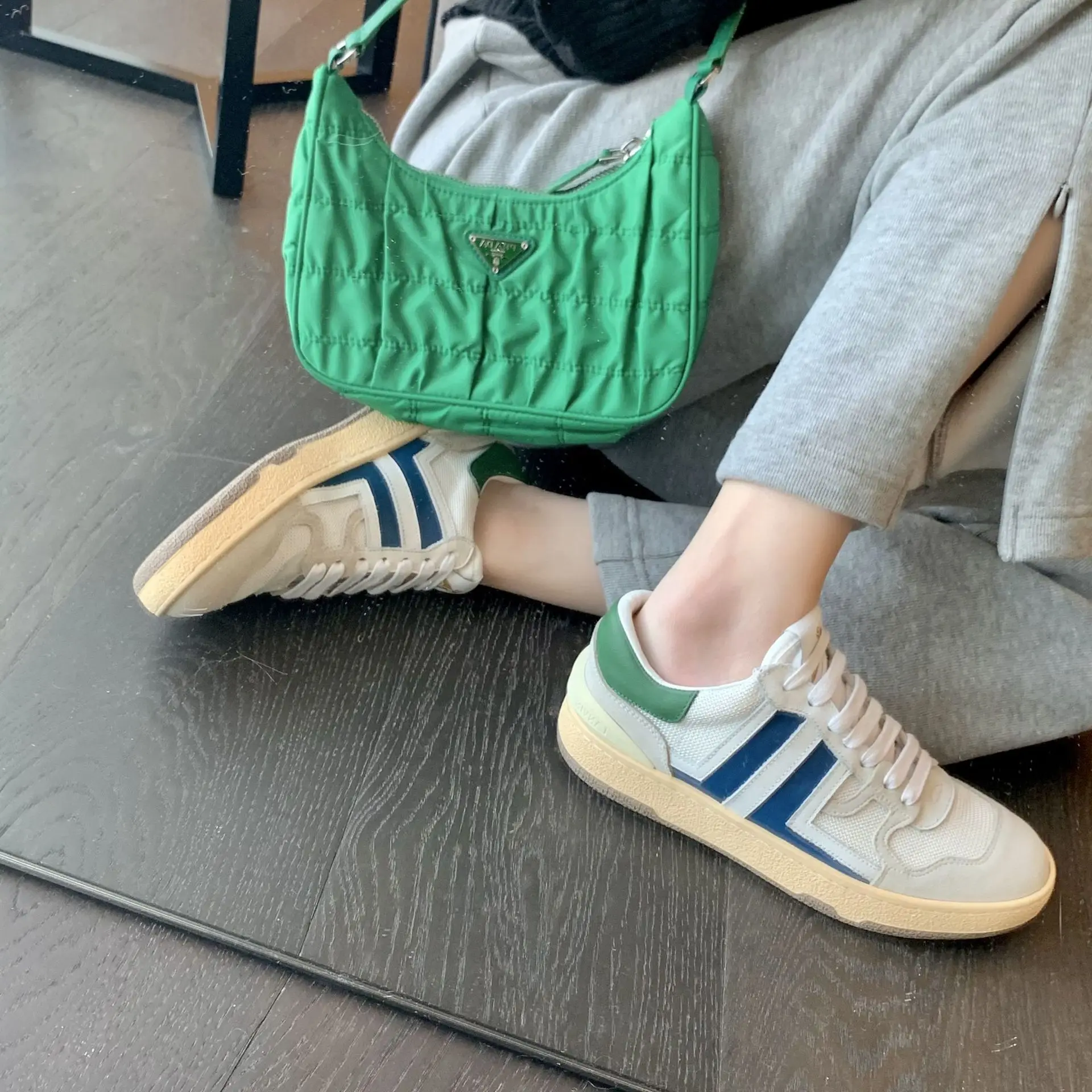 Women Casual Shoes Breathable Women Sneakers Men's Shoes Woman Vulcanize Shoes Sneaker Teen Basketball Shoes Platform Flat Shoes
Women Casual Shoes Breathable Women Sneakers Men's Shoes Woman Vulcanize Shoes Sneaker Teen Basketball Shoes Platform Flat Shoes